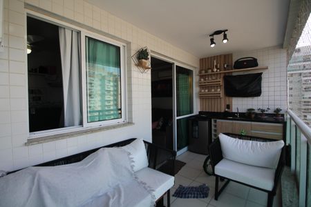 Varanda de apartamento para alugar com 3 quartos, 80m² em Barra Olímpica, Rio de Janeiro