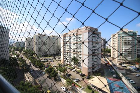 Vista de apartamento para alugar com 3 quartos, 80m² em Barra Olímpica, Rio de Janeiro