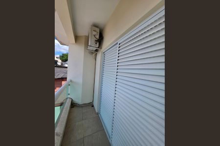 Casa à venda com 120m², 2 quartos e 2 vagasVaranda da Suíte