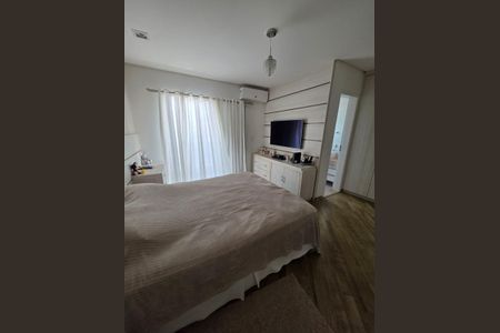 Casa à venda com 120m², 2 quartos e 2 vagasSuíte