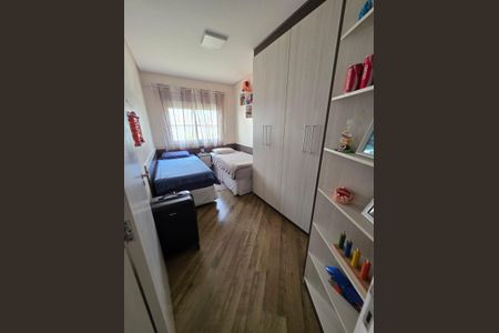Casa à venda com 120m², 2 quartos e 2 vagasQuarto