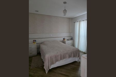Casa à venda com 120m², 2 quartos e 2 vagasSuíte