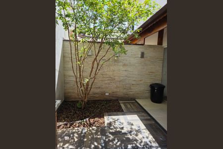 Casa à venda com 120m², 2 quartos e 2 vagasChurrasqueira
