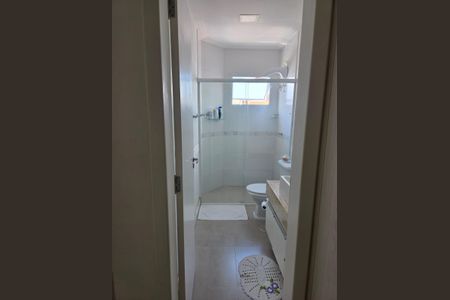 Casa à venda com 120m², 2 quartos e 2 vagasBanheiro da Suíte