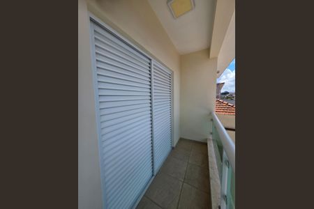 Casa à venda com 120m², 2 quartos e 2 vagasVaranda da Suíte