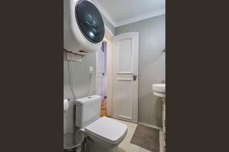 Banheiro de apartamento à venda com 1 quarto, 40m² em Jardim Paulista, São Paulo