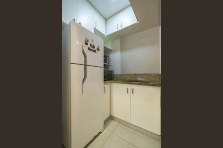 Apartamento à venda com 40m², 1 quarto e 1 vagaSala/Cozinha