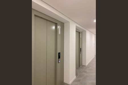 Apartamento à venda com 52m², 2 quartos e 1 vagacorredor