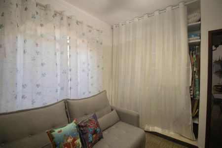 Casa para alugar com 2000m², 4 quartos e 3 vagas Casa para alugar com 2000m², 4 quartos e 3 vagasQuarto 2