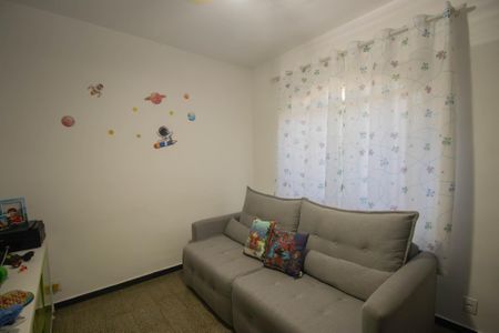 Casa para alugar com 2000m², 4 quartos e 3 vagas Casa para alugar com 2000m², 4 quartos e 3 vagasQuarto 2