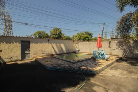 Casa para alugar com 2000m², 4 quartos e 3 vagas Casa para alugar com 2000m², 4 quartos e 3 vagasPiscina