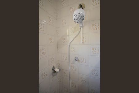 Casa para alugar com 2000m², 4 quartos e 3 vagas Casa para alugar com 2000m², 4 quartos e 3 vagasBanheiro da Suíte 1