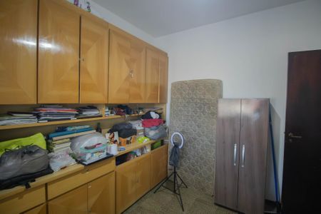 Casa para alugar com 2000m², 4 quartos e 3 vagas Casa para alugar com 2000m², 4 quartos e 3 vagasQuarto 1