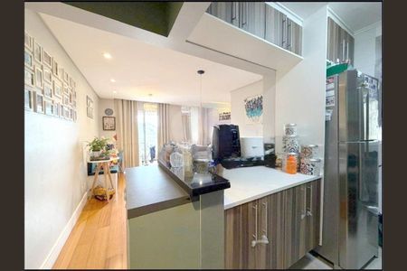 Apartamento à venda com 3 quartos, 70m² em Jardim Maria Rosa, Taboão da Serra