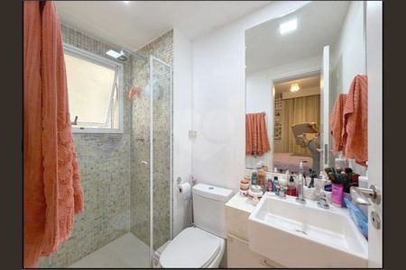 Apartamento à venda com 3 quartos, 70m² em Jardim Maria Rosa, Taboão da Serra