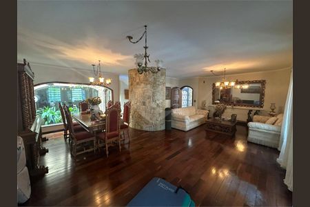 Casa à venda com 4 quartos, 250m² em Vila Leopoldina, São Paulo