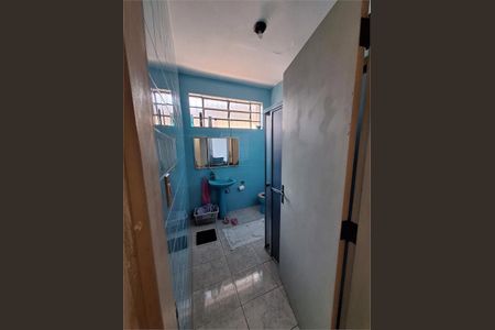Casa à venda com 3 quartos, 230m² em Jardim Marisa, São Paulo