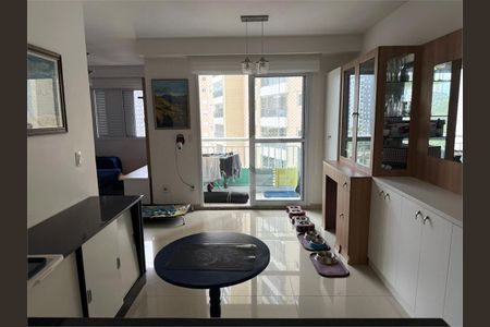 Apartamento à venda com 67m², 2 quartos e 1 vaga