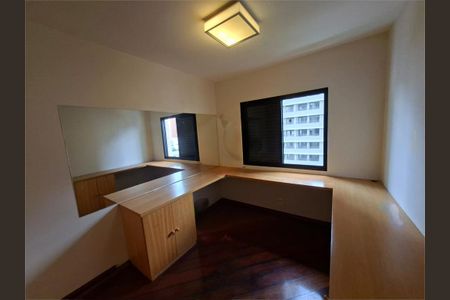 Apartamento à venda com 3 quartos, 95m² em Indianópolis, São Paulo