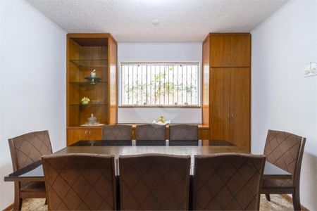 Casa à venda com 4 quartos, 441m² em Pacaembu, São Paulo