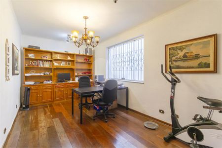 Casa à venda com 4 quartos, 441m² em Pacaembu, São Paulo