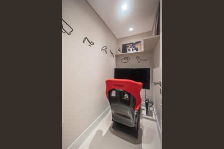 Apartamento à venda com 105m², 2 quartos e 2 vagasEscritório