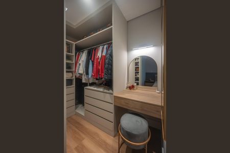 Apartamento à venda com 105m², 2 quartos e 2 vagasCloset da Suíte 2