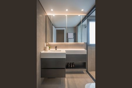 Apartamento à venda com 105m², 2 quartos e 2 vagasBanheiro da Suíte 2