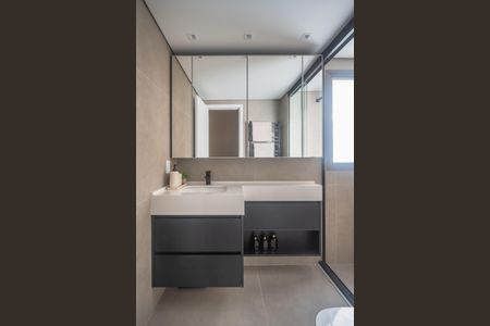 Apartamento à venda com 105m², 2 quartos e 2 vagasBanheiro da Suíte 2