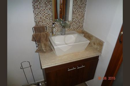 Casa à venda com 3 quartos, 300m² em Tremembé, São Paulo