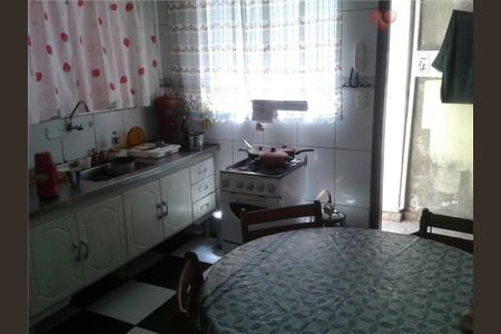 Casa à venda com 2 quartos, 94m² em Jardim Santo Elias, São Paulo