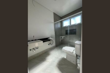 Casa à venda com 125m², 3 quartos e 3 vagas