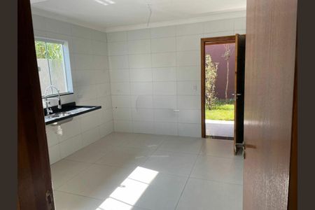 Casa à venda com 125m², 3 quartos e 3 vagas