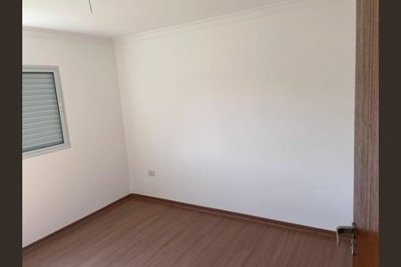 Casa à venda com 3 quartos, 125m² em Jardim Mirna, Taboão da Serra