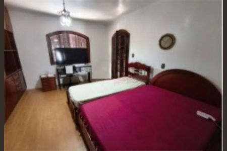 Casa à venda com 3 quartos, 289m² em Vila Nova Savoia, São Paulo