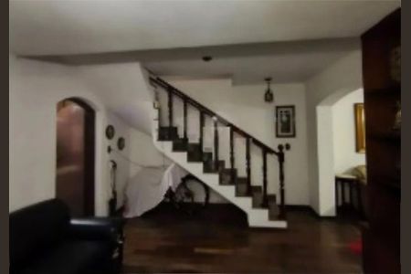 Casa à venda com 289m², 3 quartos e 2 vagas