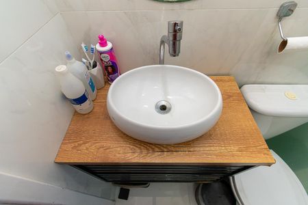 Apartamento à venda com 50m², 2 quartos e 1 vaga Apartamento à venda com 50m², 2 quartos e 1 vagaBanheiro
