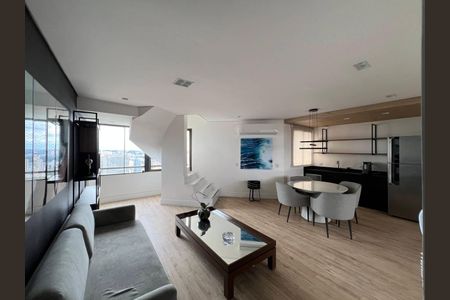 Apartamento à venda com 2 quartos, 280m² em Vila Suzana, São Paulo