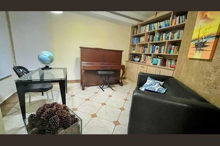 Casa à venda com 4 quartos, 480m² em Residencial Nove (Alphaville), Santana de Parnaíba