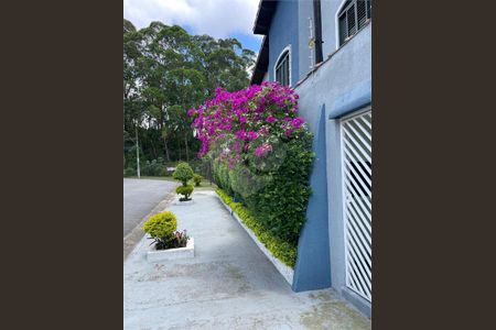 Casa à venda com 4 quartos, 215m² em Jardim Las Vegas, Santo André