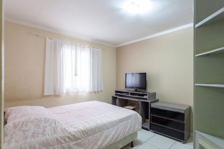 Casa à venda com 3 quartos, 150m² em Chácara Inglesa, São Paulo