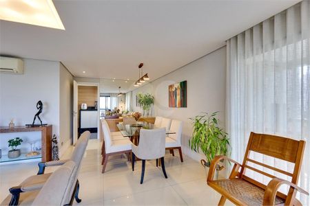 Apartamento à venda com 3 quartos, 150m² em Santo Amaro, São Paulo