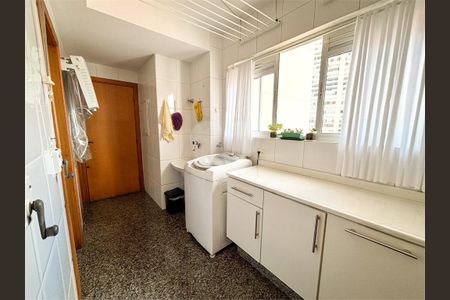 Apartamento à venda com 4 quartos, 141m² em Vila Regente Feijó, São Paulo