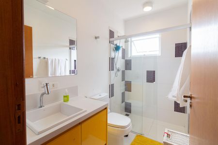Casa à venda com 250m², 3 quartos e 2 vagasBanheiro 2