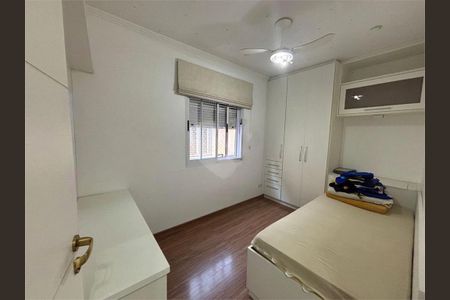 Casa à venda com 3 quartos, 225m² em Vila Londrina, São Paulo