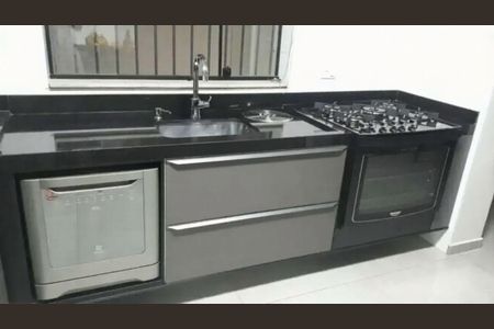 Casa à venda com 3 quartos, 191m² em Vila Regente Feijó, São Paulo