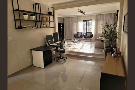 Casa à venda com 3 quartos, 191m² em Vila Regente Feijó, São Paulo