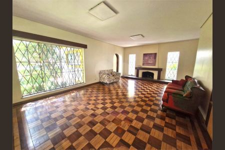 Casa à venda com 5 quartos, 770m² em Jardim Petropolis, São Paulo