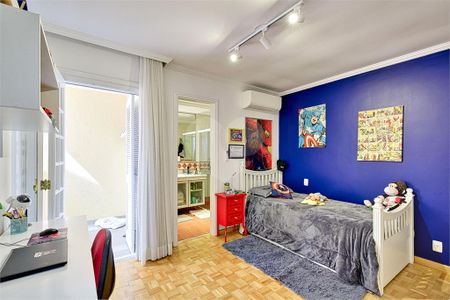 Casa à venda com 4 quartos, 366m² em Santo Amaro, São Paulo