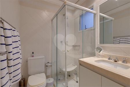 Casa à venda com 4 quartos, 415m² em Jardim dos Estados, São Paulo